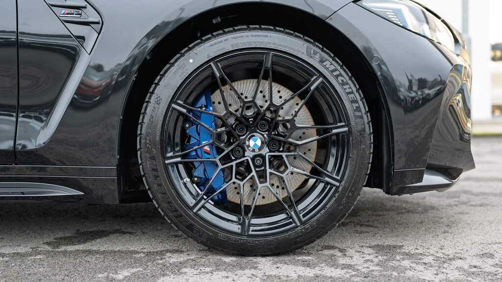 BMW M3 Xdrive 530 Competition M Step 2026 YY75VXU Black #4