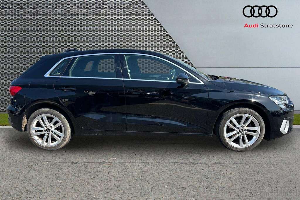 Audi A3 30 Tfsi Sport S Tronic 2023 DH23LRJ Black #4