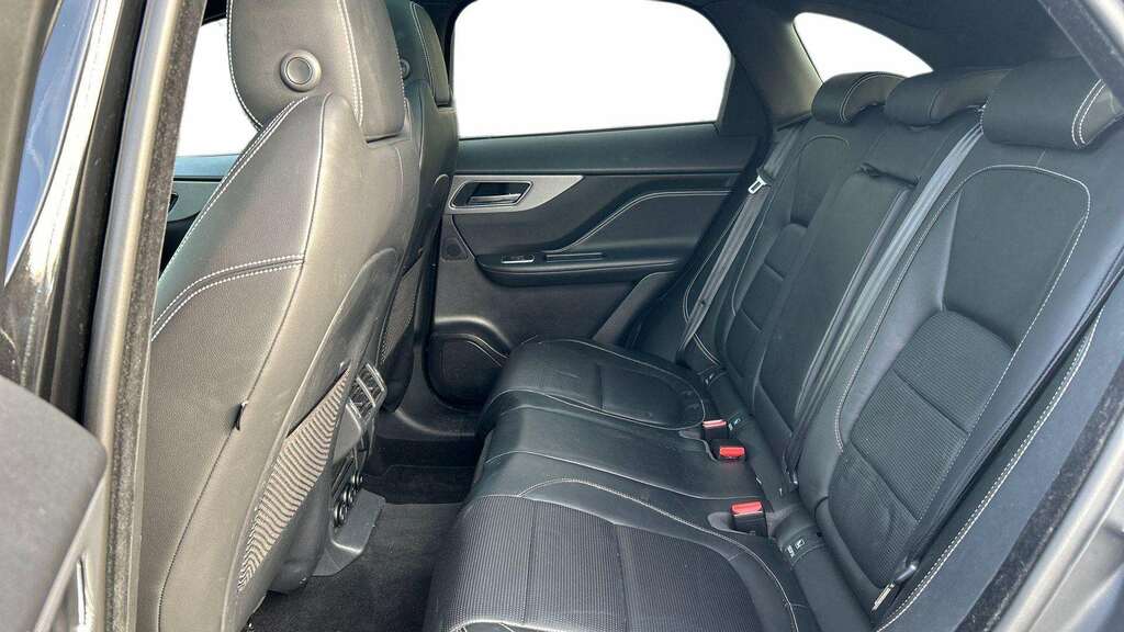 Jaguar F-Pace 2.0D 180 Chequered Flag Awd 2019 SJ69FBA Black #4