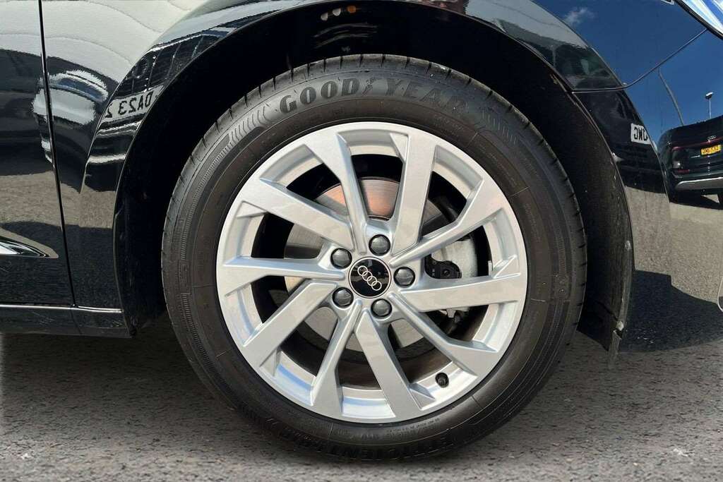 Audi A1 30 Tfsi Sport 2026 DE26JXH Black #4