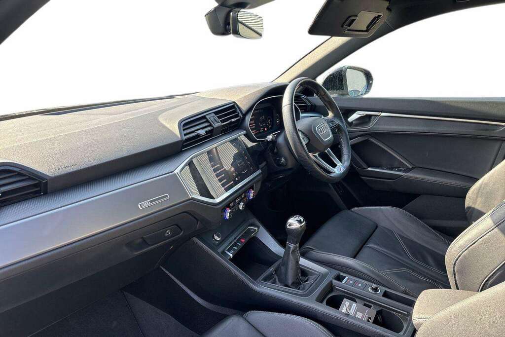 Audi Q3 35 Tfsi S Line 2023 MV73ZTT Black #2