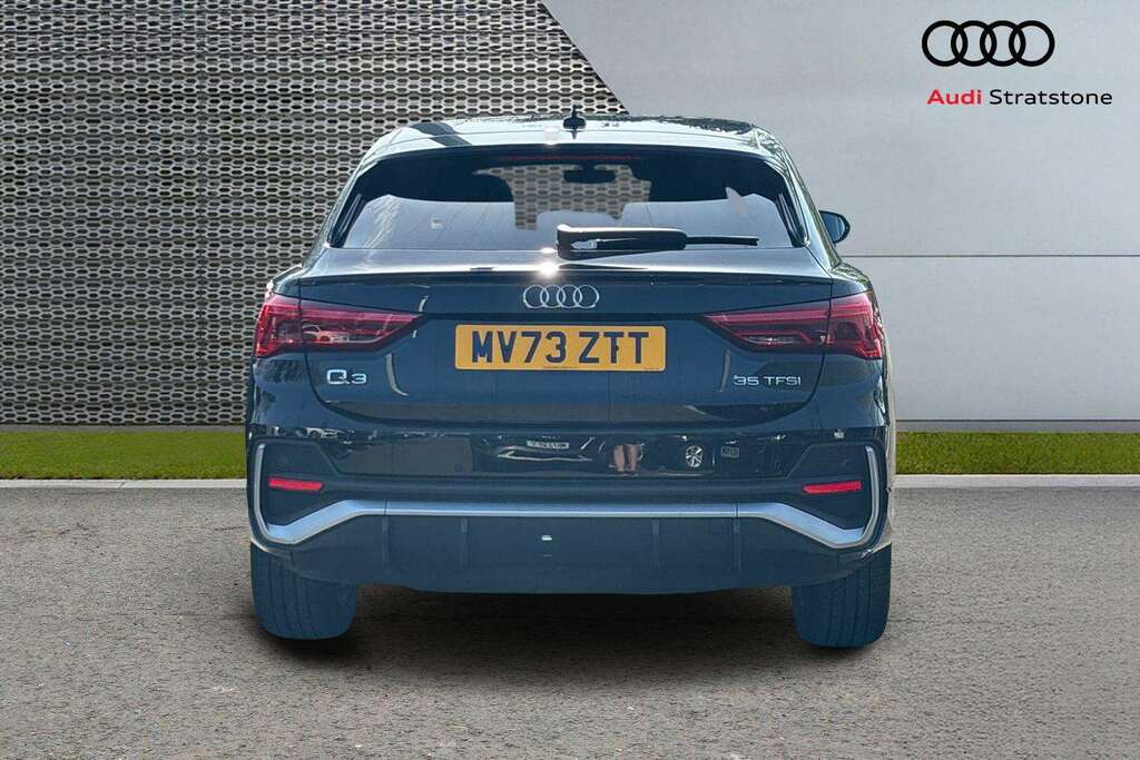 Audi Q3 35 Tfsi S Line 2023 MV73ZTT Black #6