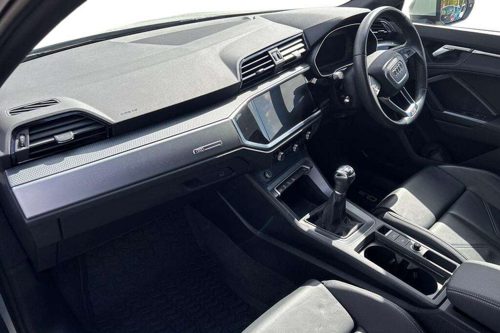 Audi Q3 35 Tfsi S Line Leather 2024 SB24YZE Silver #2