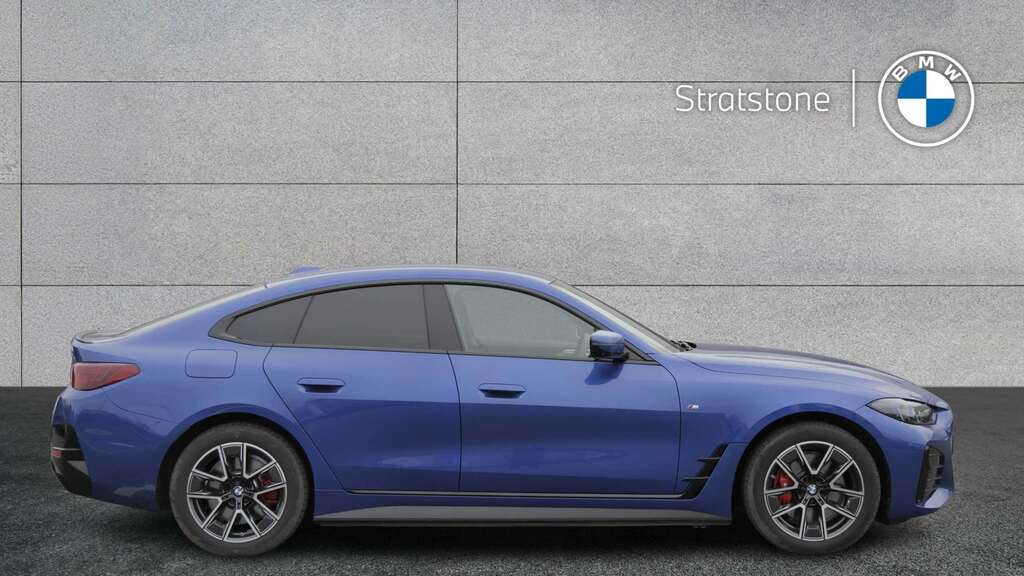 BMW i4 210Kw Edrive35 M Sport 70Kwh 2025 YY75VHX Blue #3