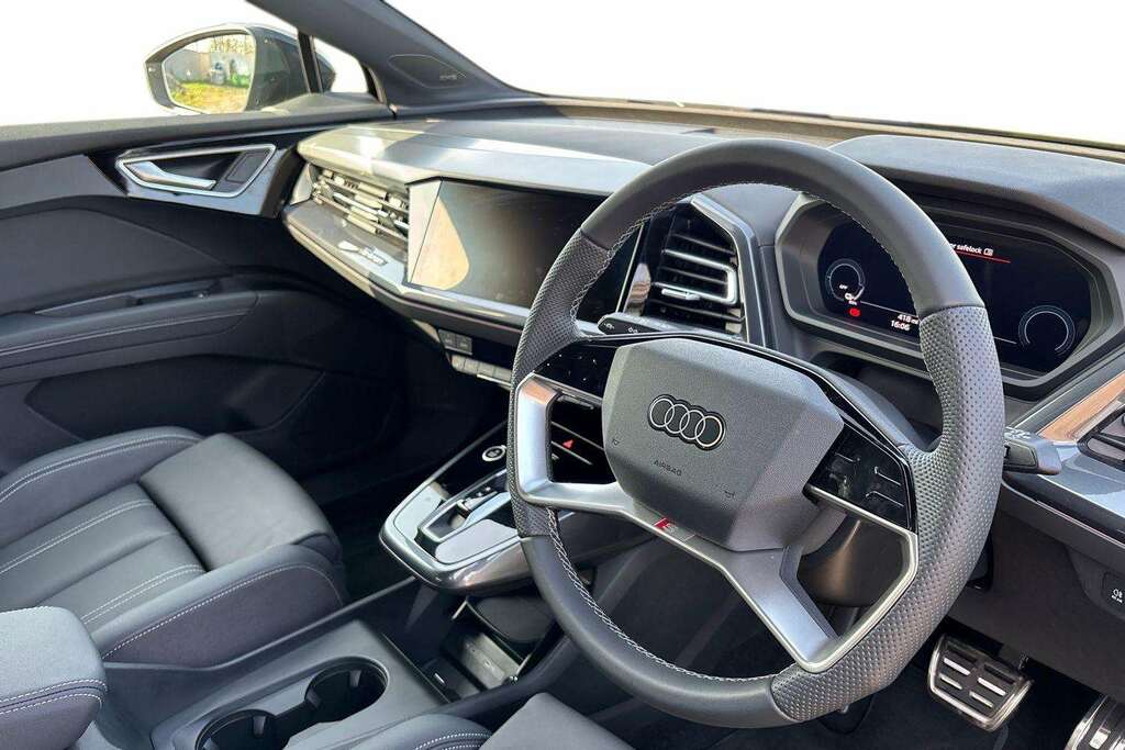Audi Q4 E Tron 210Kw 45 82Kwh S Line Leathertech Pack LS26HRD Black #6