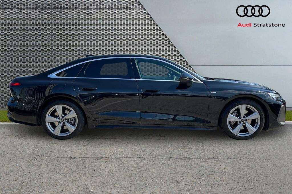 Audi A6 2.0 Tfsi 204 S Line S Tronic 2026 Black #4