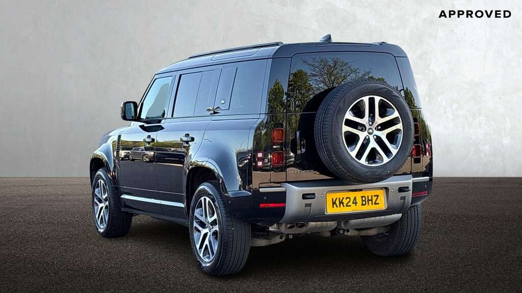 Land Rover Defender 110 3.0 D300 X-dynamic Se 110 2024 KK24BHZ Black #2