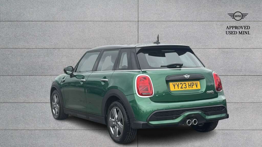 Mini Hatch 2.0 Cooper S Classic Premium 2023 YY23HPV Green #2