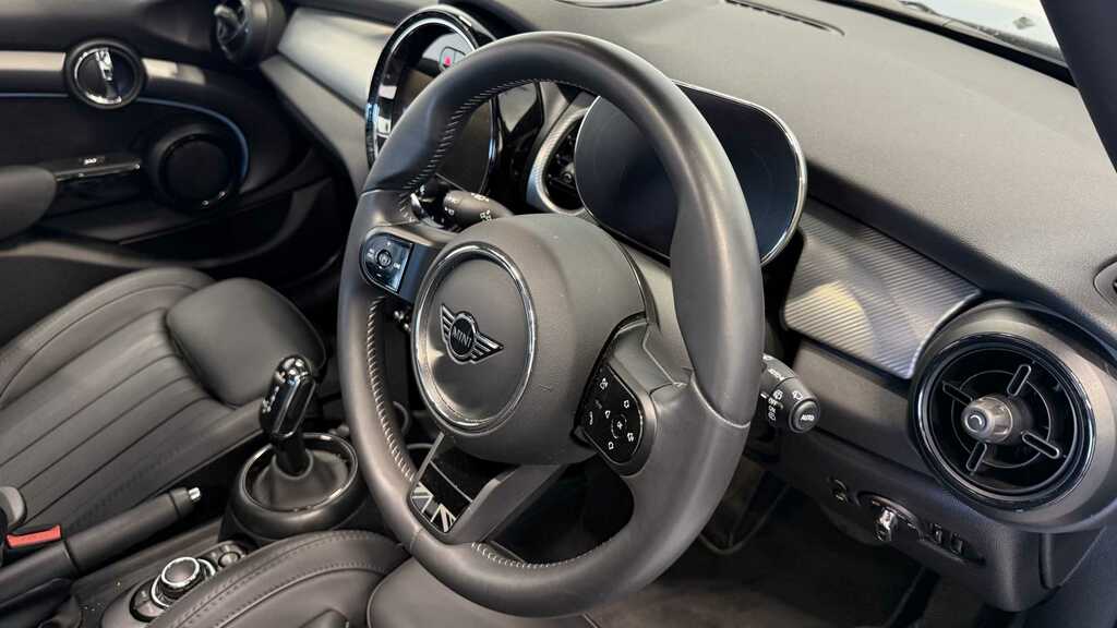 Mini Hatch 1.5 Cooper Exclusive Premium Plus 2023 YP23UJU Green #6