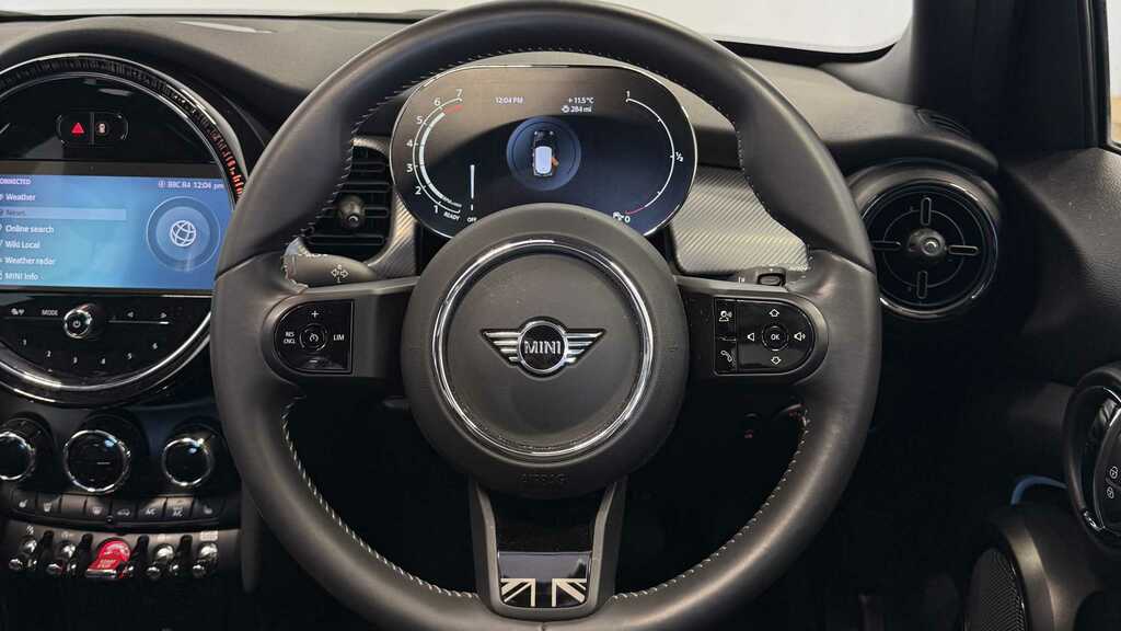 Mini Hatch 1.5 Cooper Exclusive Premium Plus 2023 YP23UJU Green #5