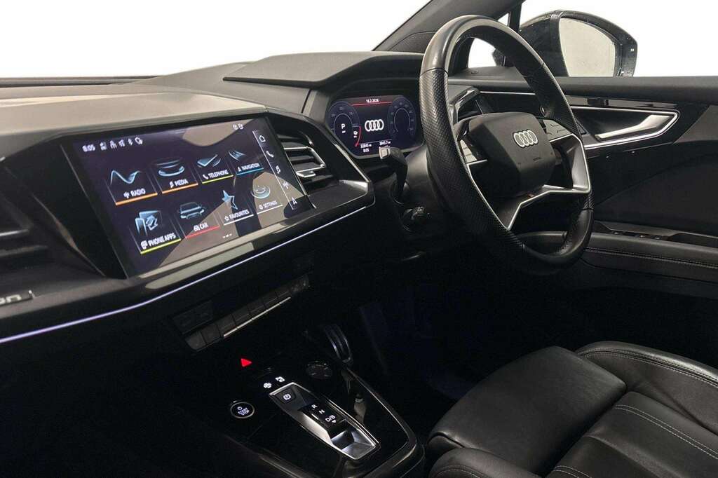 Audi Q4 E Tron 150Kw 40 82Kwh S Line 2022 KP72YSA Black #2