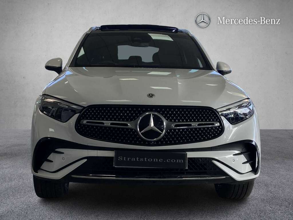 Mercedes-Benz GLC Class 300E 4Matic Amg Line Prem Plus 9G-tronic 2025 KX75PTZ White #2