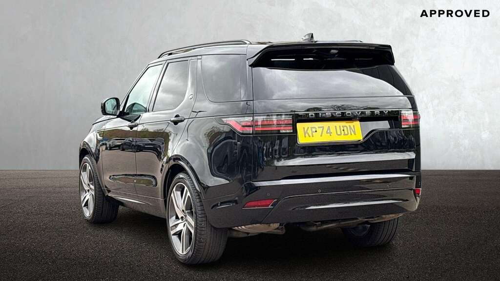 Land Rover Discovery 3.0 D350 Dynamic Hse 2024 KP74UDN Black #2