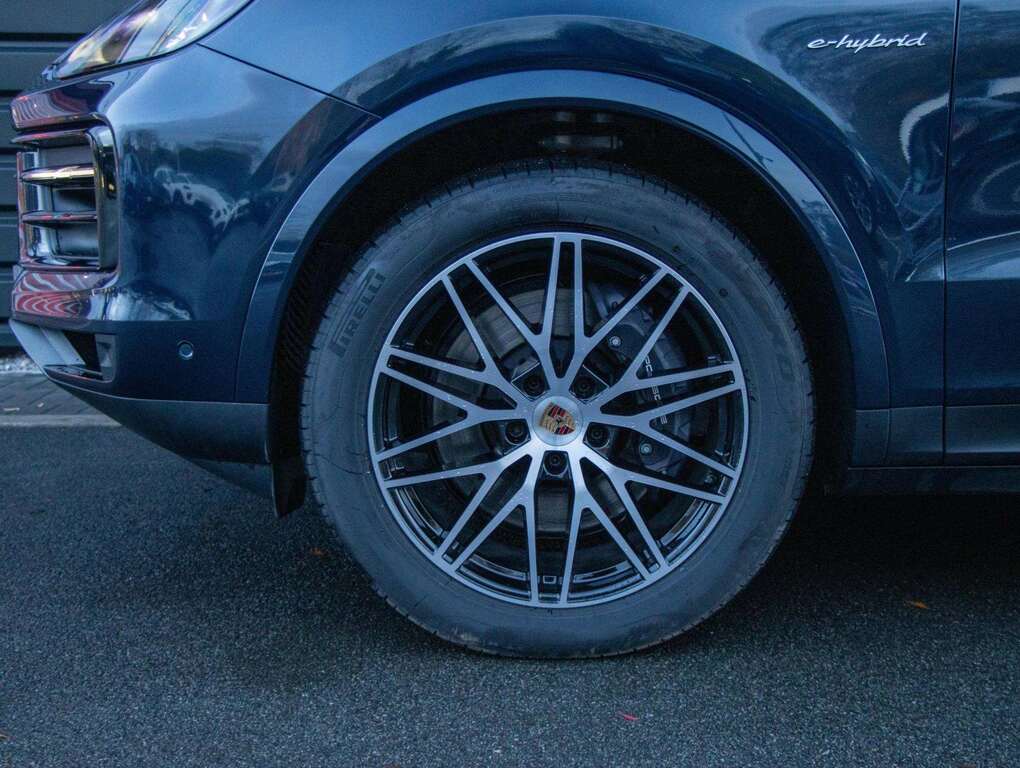 Porsche Cayenne E-hybrid Tiptronic S 2025 AE75PVW Blue #4