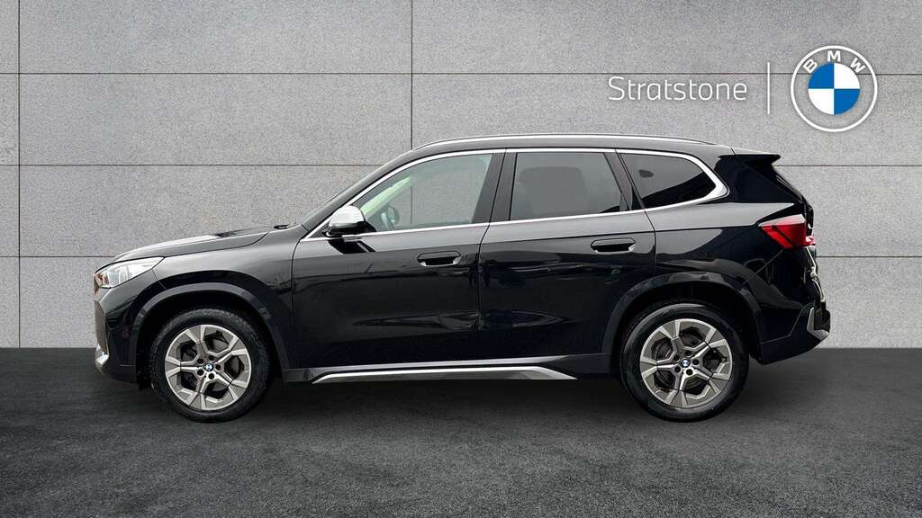 BMW X1 Sdrive 18D Xline Step 2023 KX23OBM Black #3