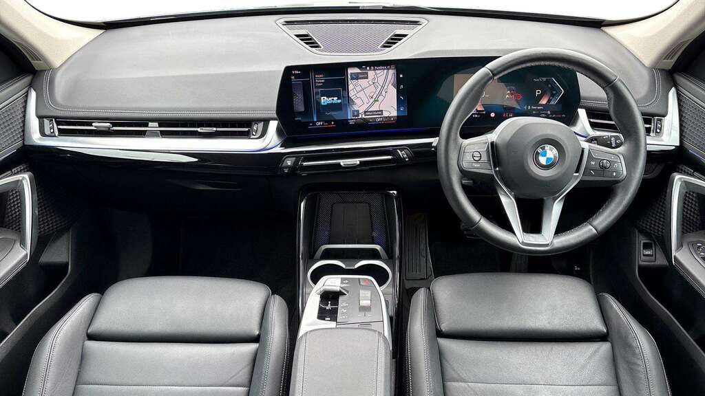 BMW X1 Sdrive 18D Xline Step 2023 KX23OBM Black #4