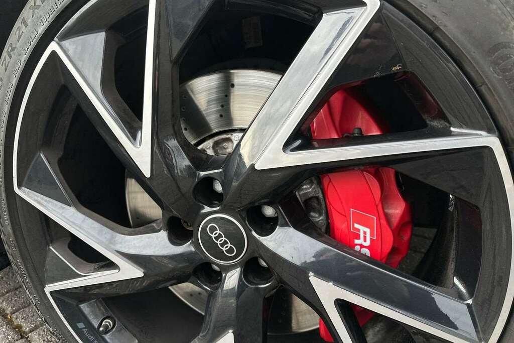 Audi RS Q3 Vorsprung Black #27