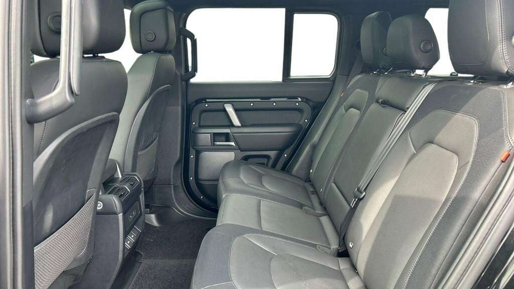 Land Rover Defender 110 3.0 D250 X-dynamic Hse 110 2023 RX73ZCN Black #4