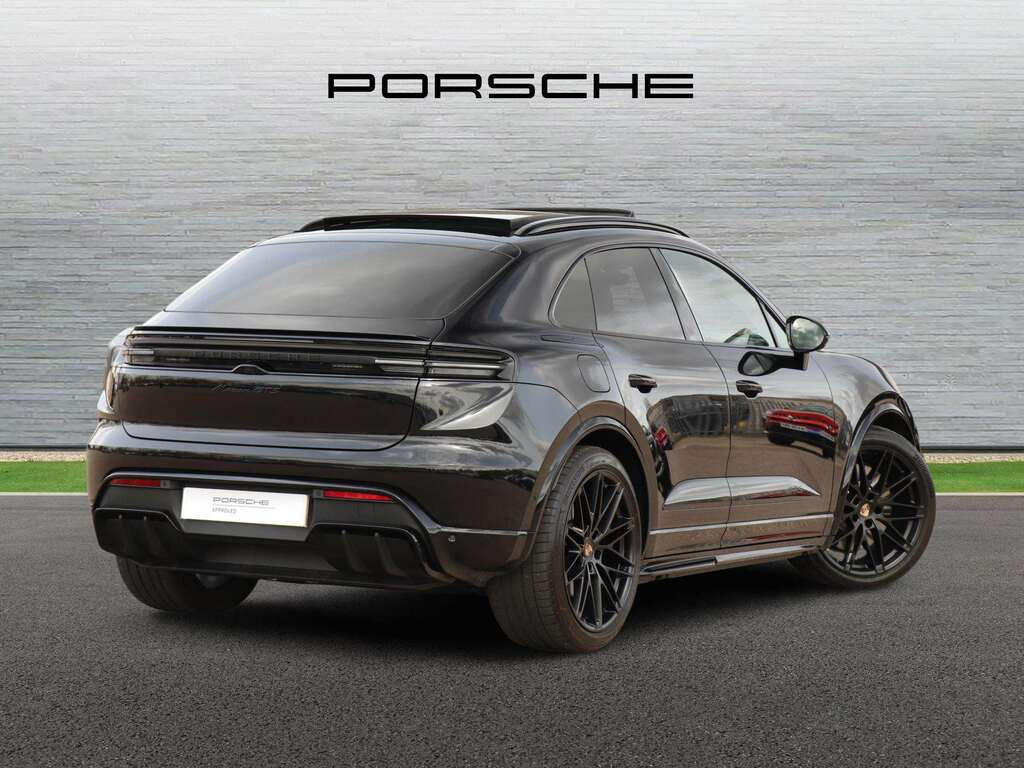 Porsche Macan Gts 2026 EY26KMO Black #3
