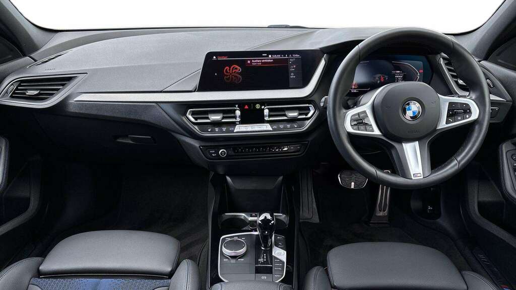 BMW 1 Series 118I 136 M Sport Step Lcp 2024 KJ24EAW White #4
