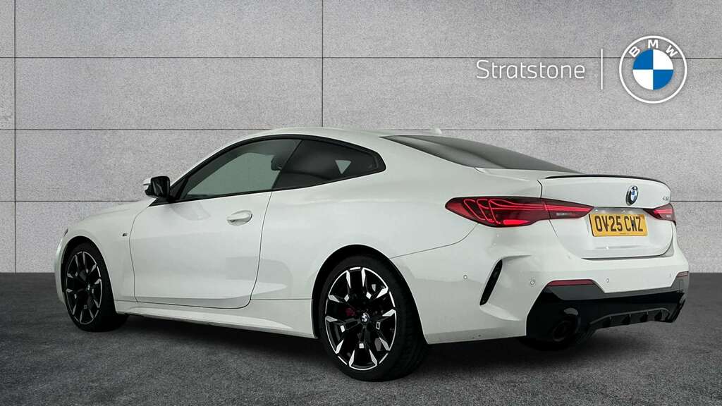 BMW 4 Series 420I M Sport Step 2025 White