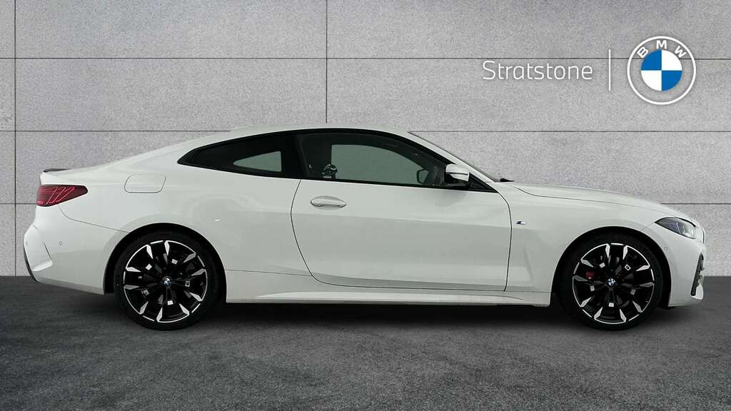 BMW 4 Series 420I M Sport Step 2025 OV25CWZ White #2