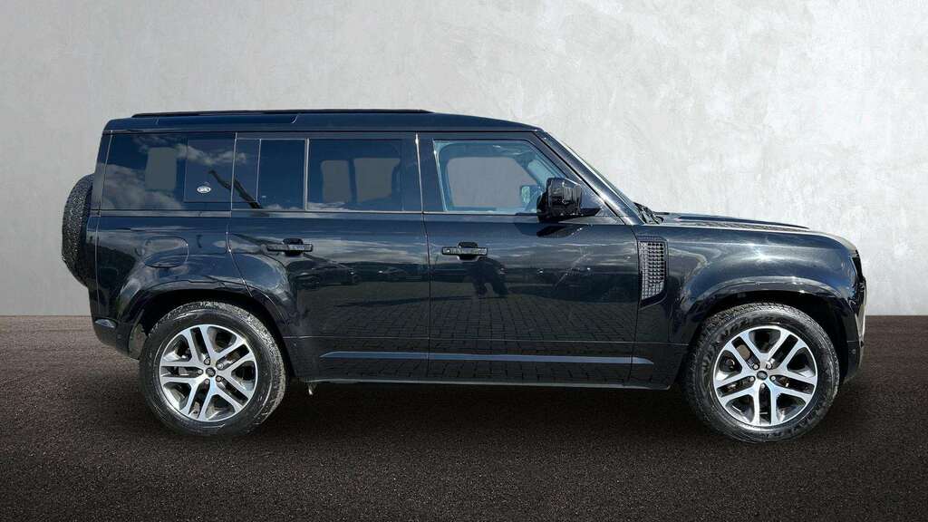 Land Rover Defender 110 3.0 D250 Xs Edition 110 2022 LJ72ZNL Black #5