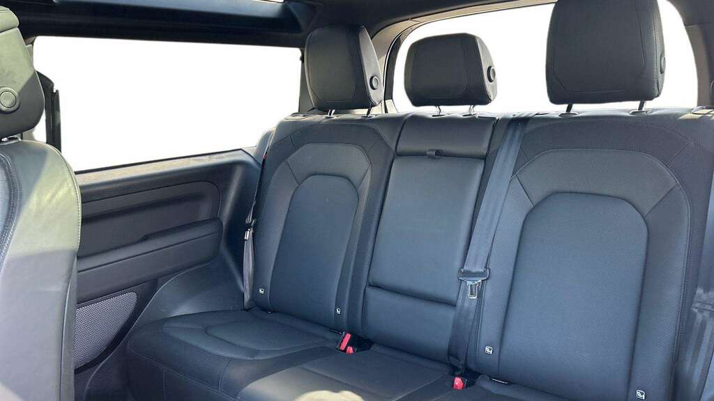 Land Rover Defender 90 3.0 D250 X-dynamic Hse 90 2022 VO72EUT Black #4