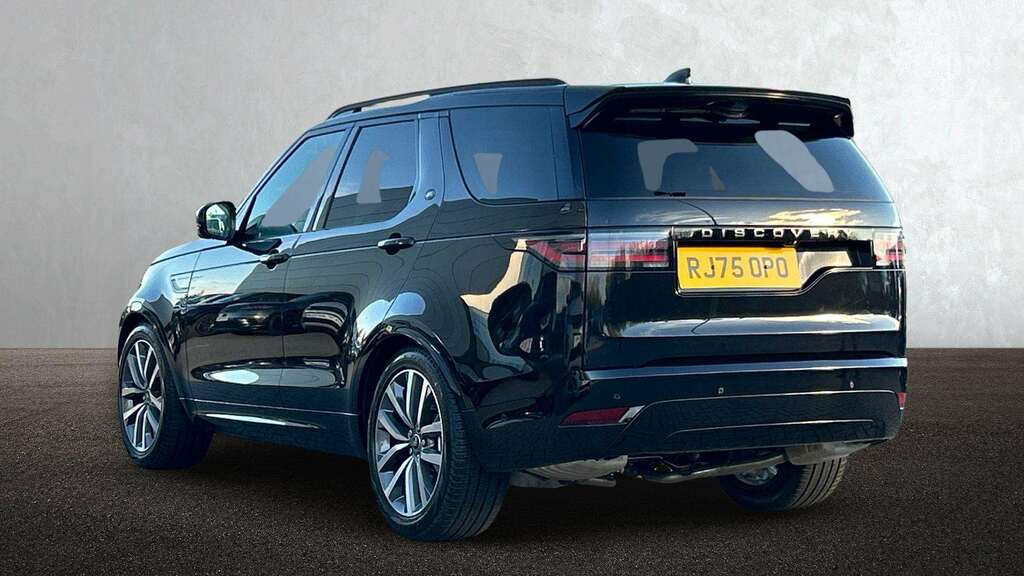 Land Rover Discovery 3.0 D350 Dynamic Se 2025 RJ75OPO Black #2