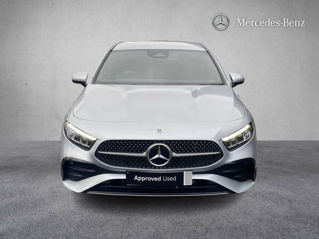 Mercedes-Benz A Class A200 Amg Line Premium 2024 LK74WVS Silver #2