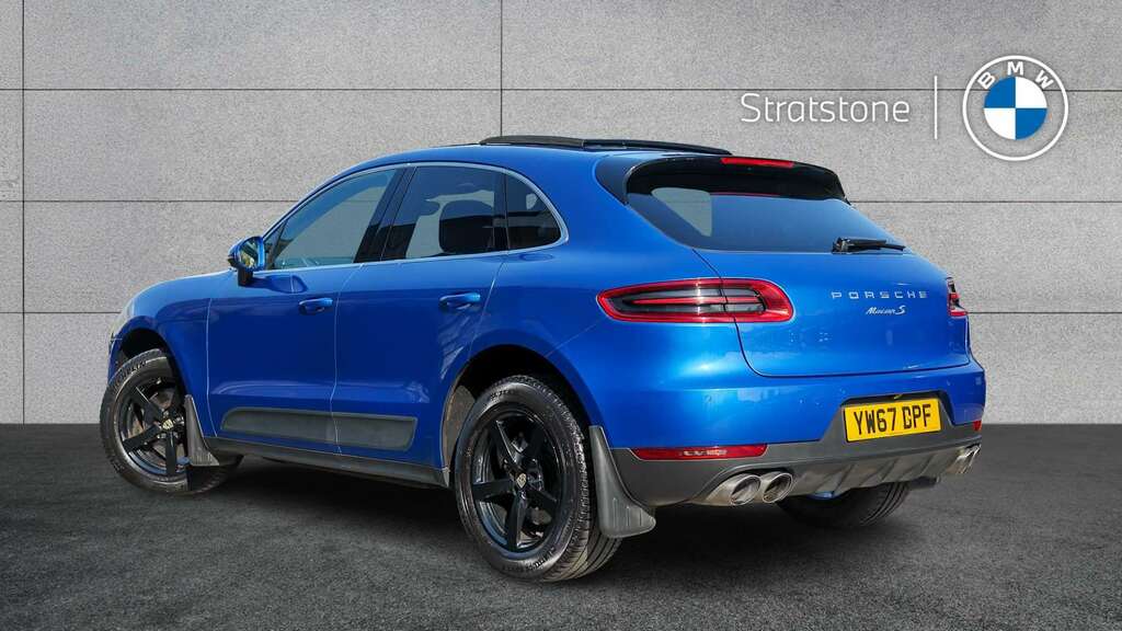 Porsche Macan S Pdk 2017 YW67DPF Blue #2