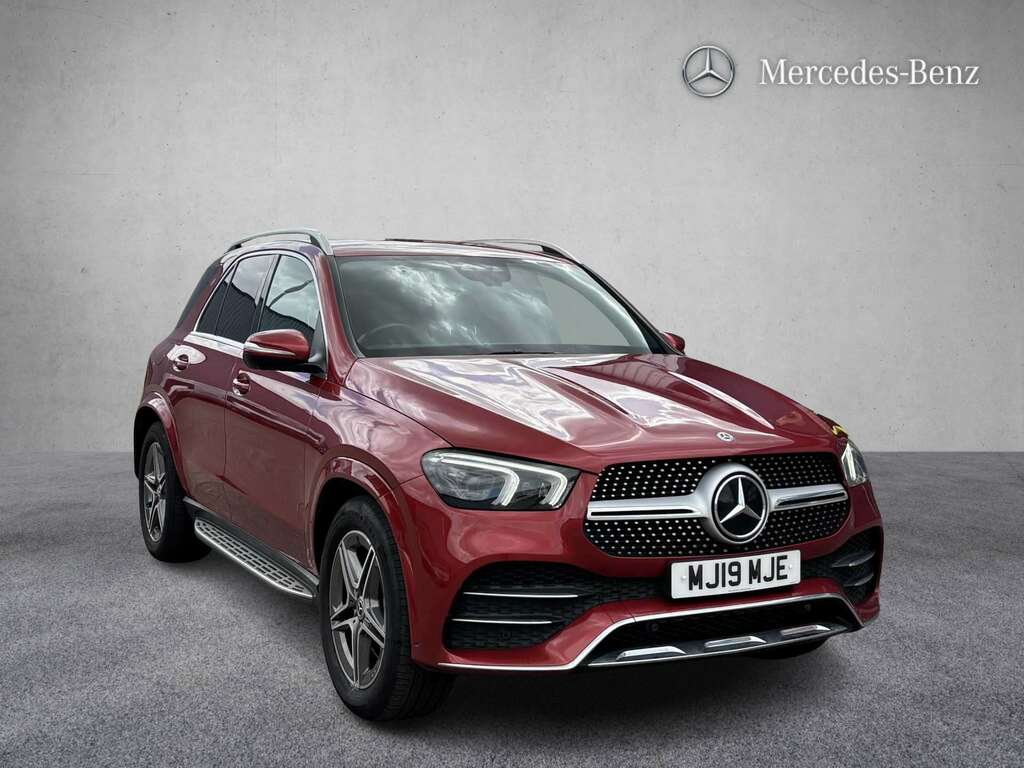 Mercedes-Benz GLE Class 300D 4Matic Amg Line Premium 9G-tronic 2019 Red