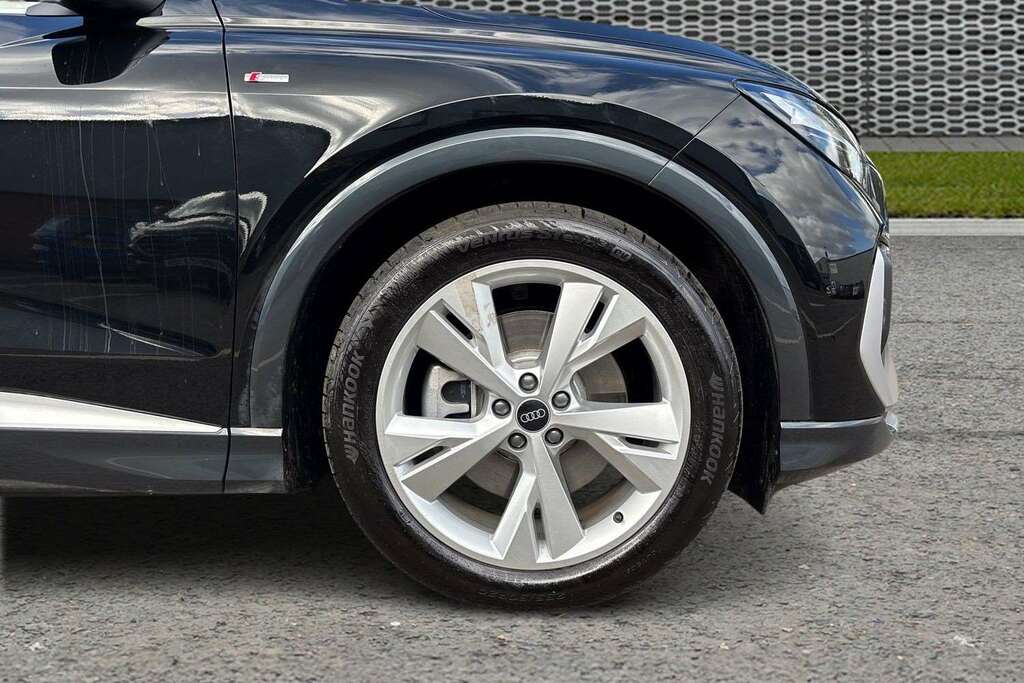 Audi Q4 E Tron 210Kw 45 82Kwh S Line Leather 2025 LL75TKO Black #5