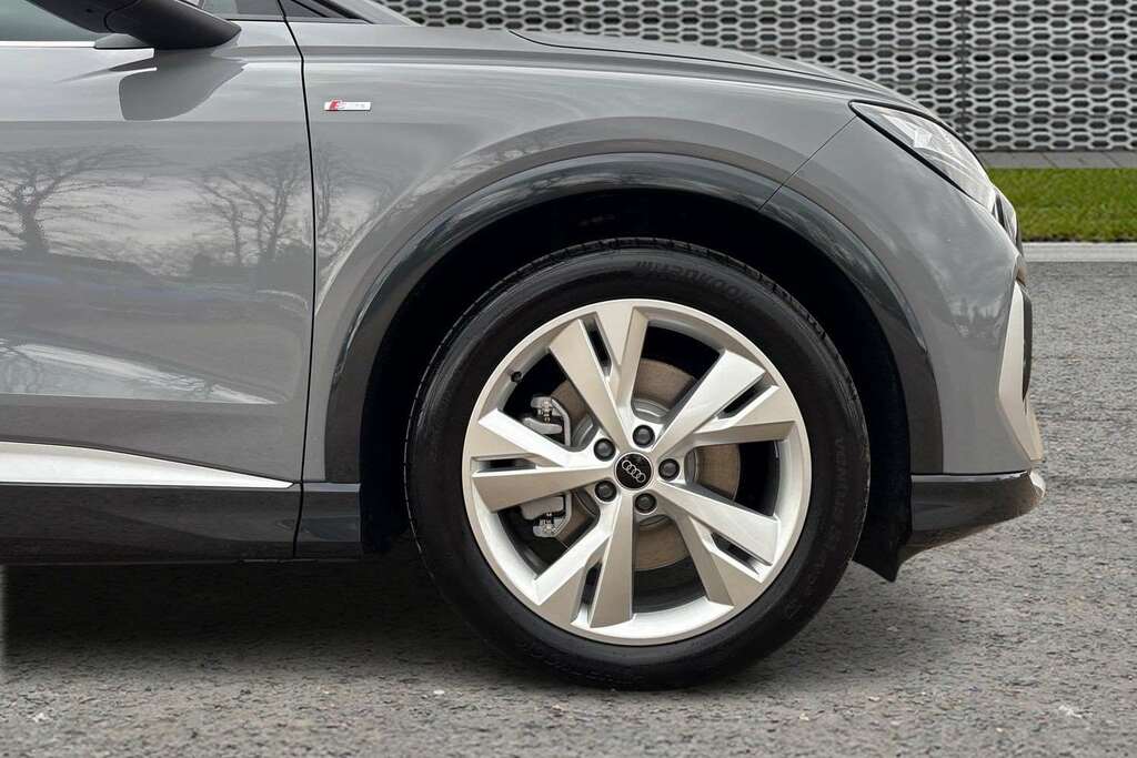 Audi Q4 E Tron 210Kw 45 82Kwh S Line Leather 2026 LS26UEF Grey #5