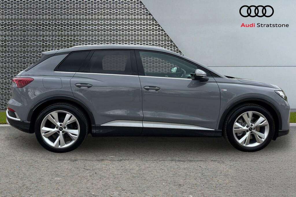 Audi Q4 E Tron 210Kw 45 82Kwh S Line Leather 2026 LS26UEF Grey #4