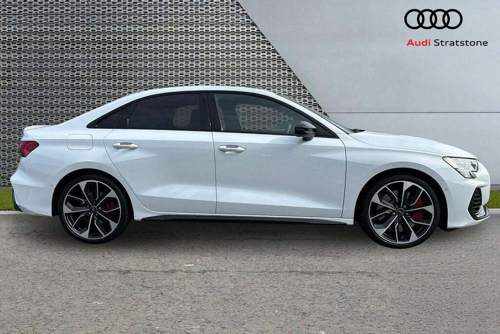 Audi A3 S3 Tfsi Quattro 333 Black Edition S Tronic 202 MV75FPF White #4