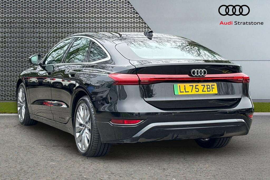 Audi A6 210Kw 83Kwh Sport 2025 LL75ZBF Black #3