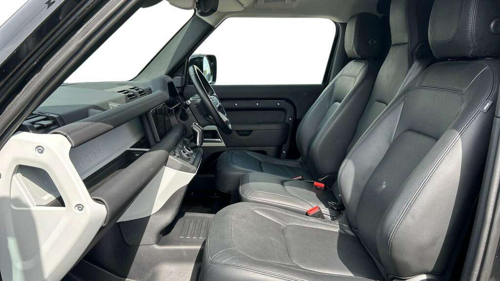 Land Rover Defender 90 3.0 D250 Hard Top Se 3 Seat 2024 EY24YOL Black #3