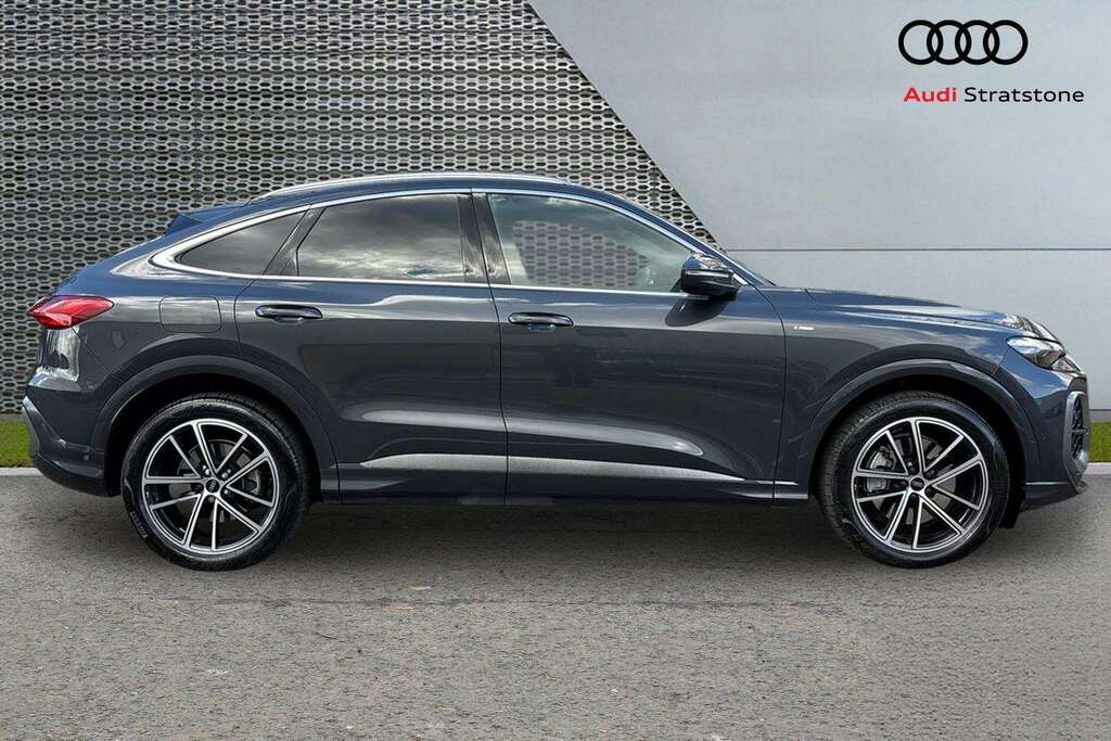 Audi Q5 2.0 Tdi Quattro Launch Edition S Tronic 2025 LL75WOC #4