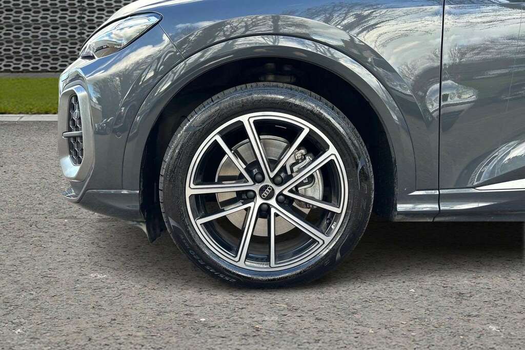 Audi Q5 2.0 Tdi Quattro Launch Edition S Tronic 2025 LL75WOC #5