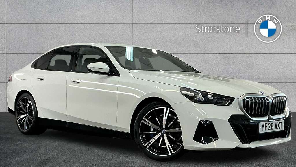 BMW 5 Series 530E M Sport 2026 White