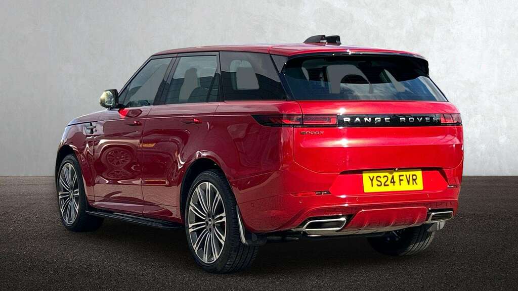 Land Rover Range Rover Sport 3.0 P400 Dynamic Se 2024 Red #2
