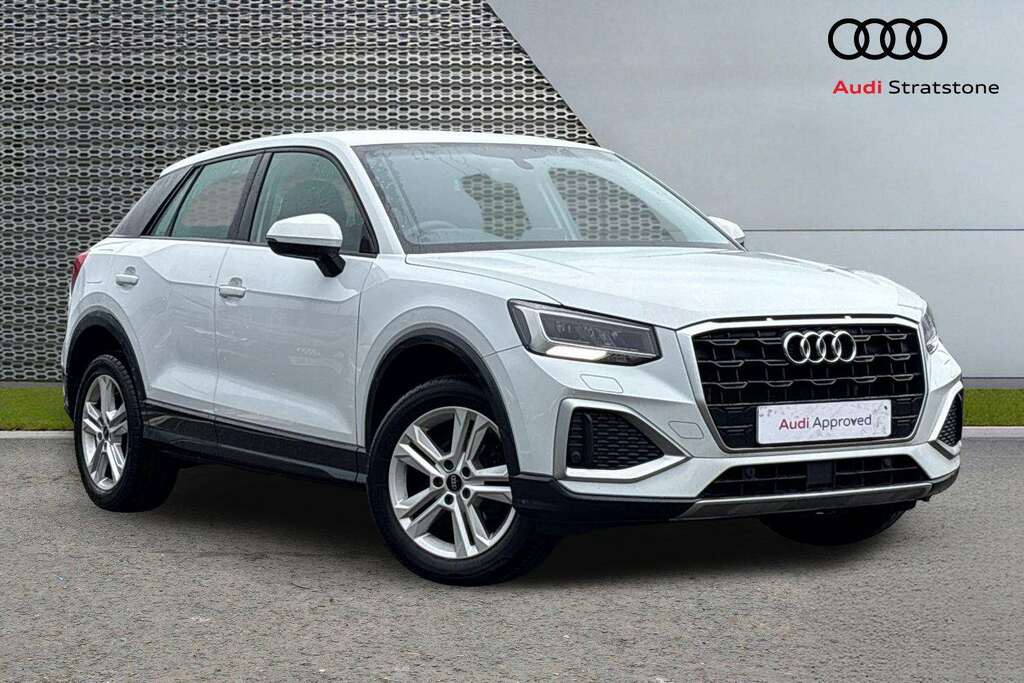 Audi Q2 30 Tfsi Sport 2022 White