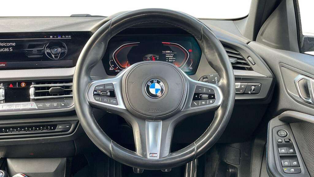 BMW 1 Series 118D M Sport Live Cockpit Professional 2022 YC72OZG White #6