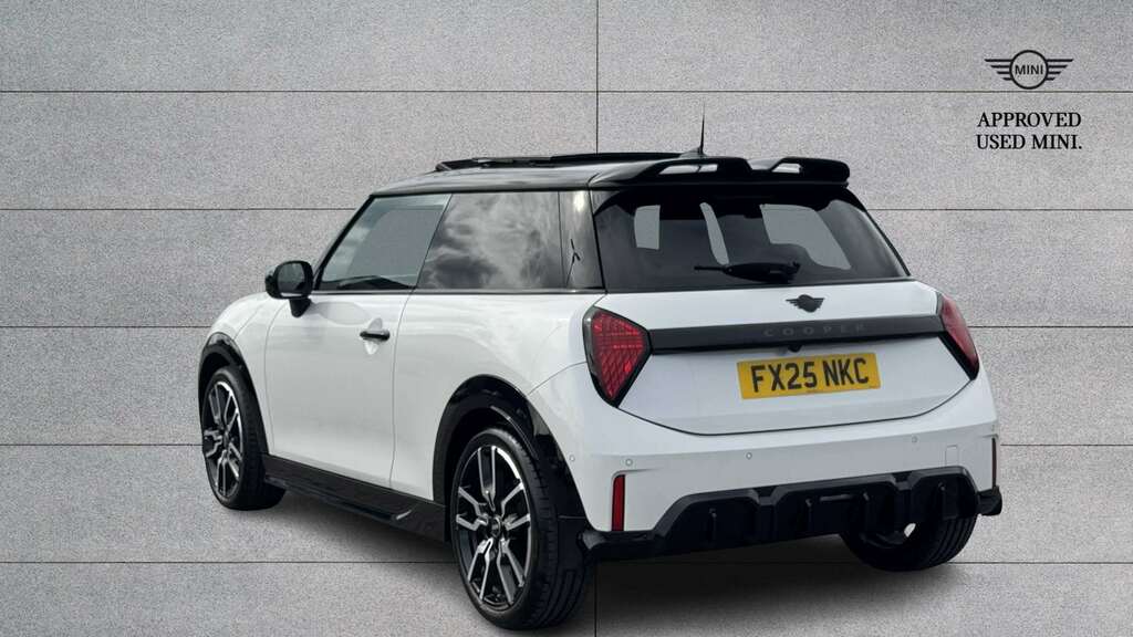 Mini Hatch 1.5 C Sport 2025 FX25NKC White #2
