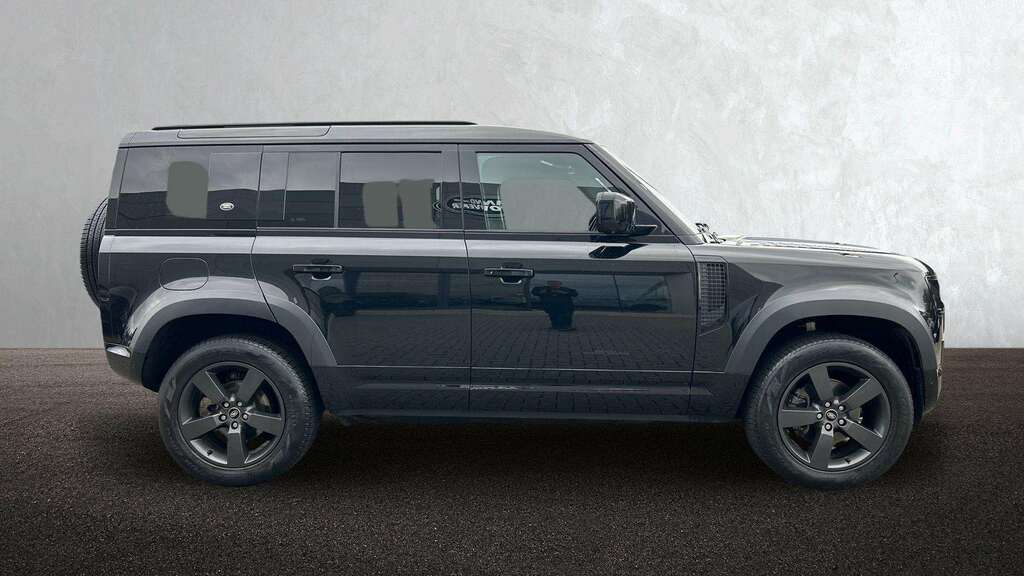 Land Rover Defender 110 3.0 D250 X-dynamic Se 110 7 Seat 2022 RF22NBZ Black #5