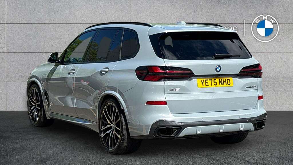 BMW X5 Xdrive50e M Sport 2025 YE75NHO Grey #2