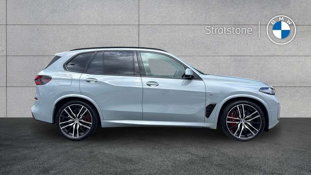 BMW X5 Xdrive50e M Sport 2025 YE75NHO Grey #3