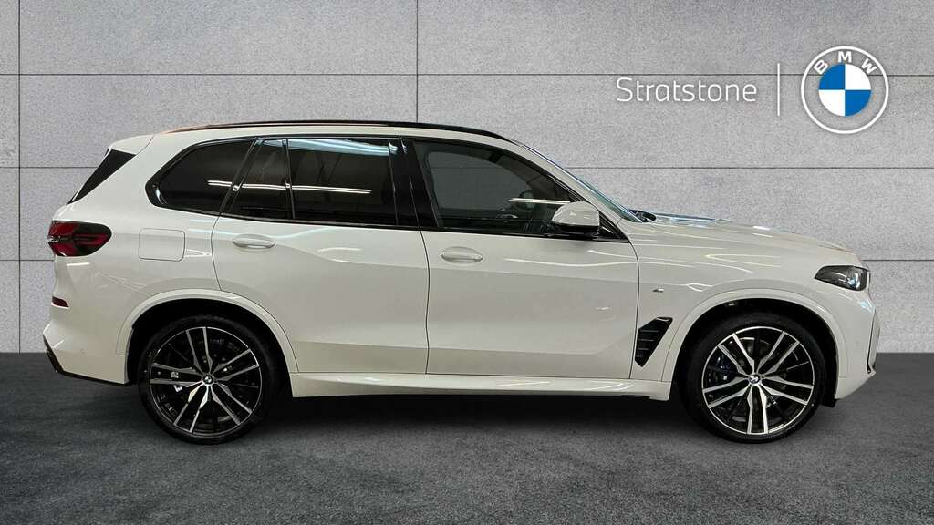 BMW X5 Xdrive50e M Sport 2026 YJ26DTY White #3
