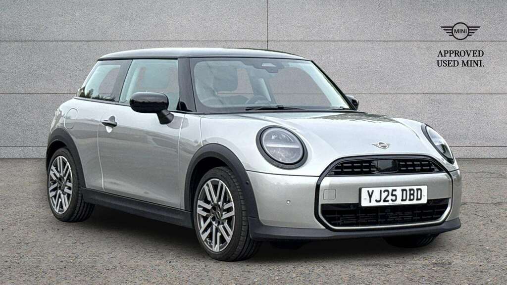 Mini Hatch 1.5 C Classic 2025 Silver